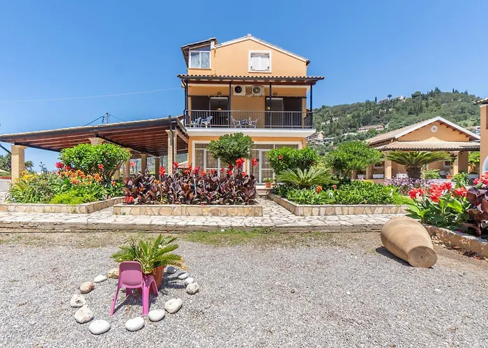 Mires House Front 1 아파트 *