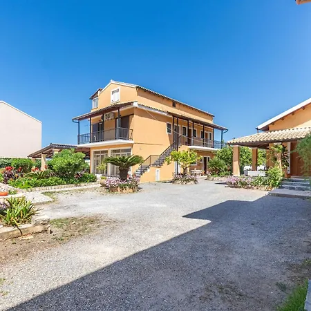 דירה Mires House Front 1 *